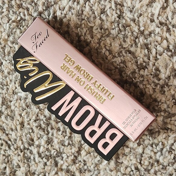Too Faced: Brow Wig: Medium Brown *discontinued* - Picture 4 of 5